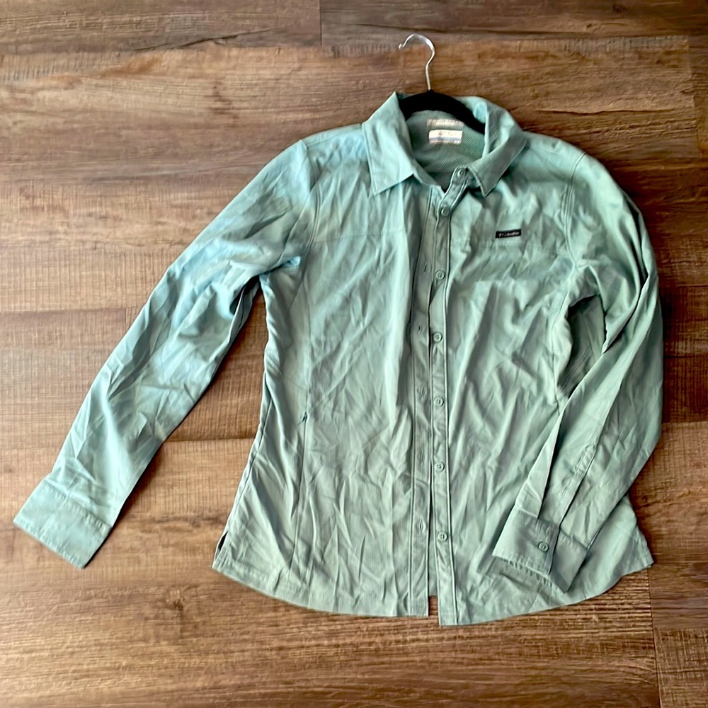 Columbia Women’s Button Up